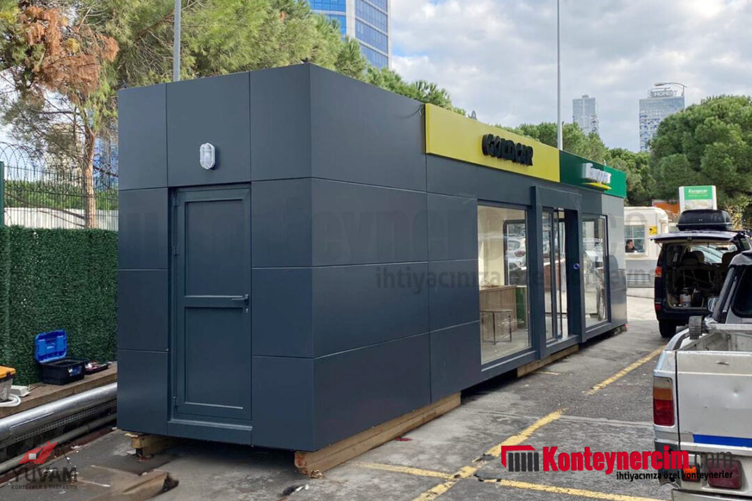 12x3 m İki Odalı, Mutfak Tezgahlı, Bağımsız WC Bölmeli Alüminyum Kompozit Kaplamalı Ofis Konteyner - KOM136